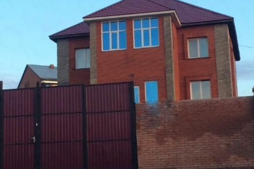 Коттедж, 365 м² в Красноярске